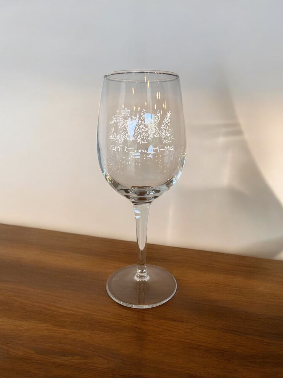 Thumbnail: 19RA - Personalised Engraved Wine Glass Set - Presented in Silk-Lined Box