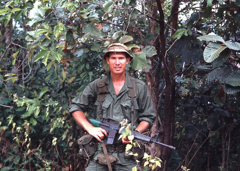 M-16 Vietnam