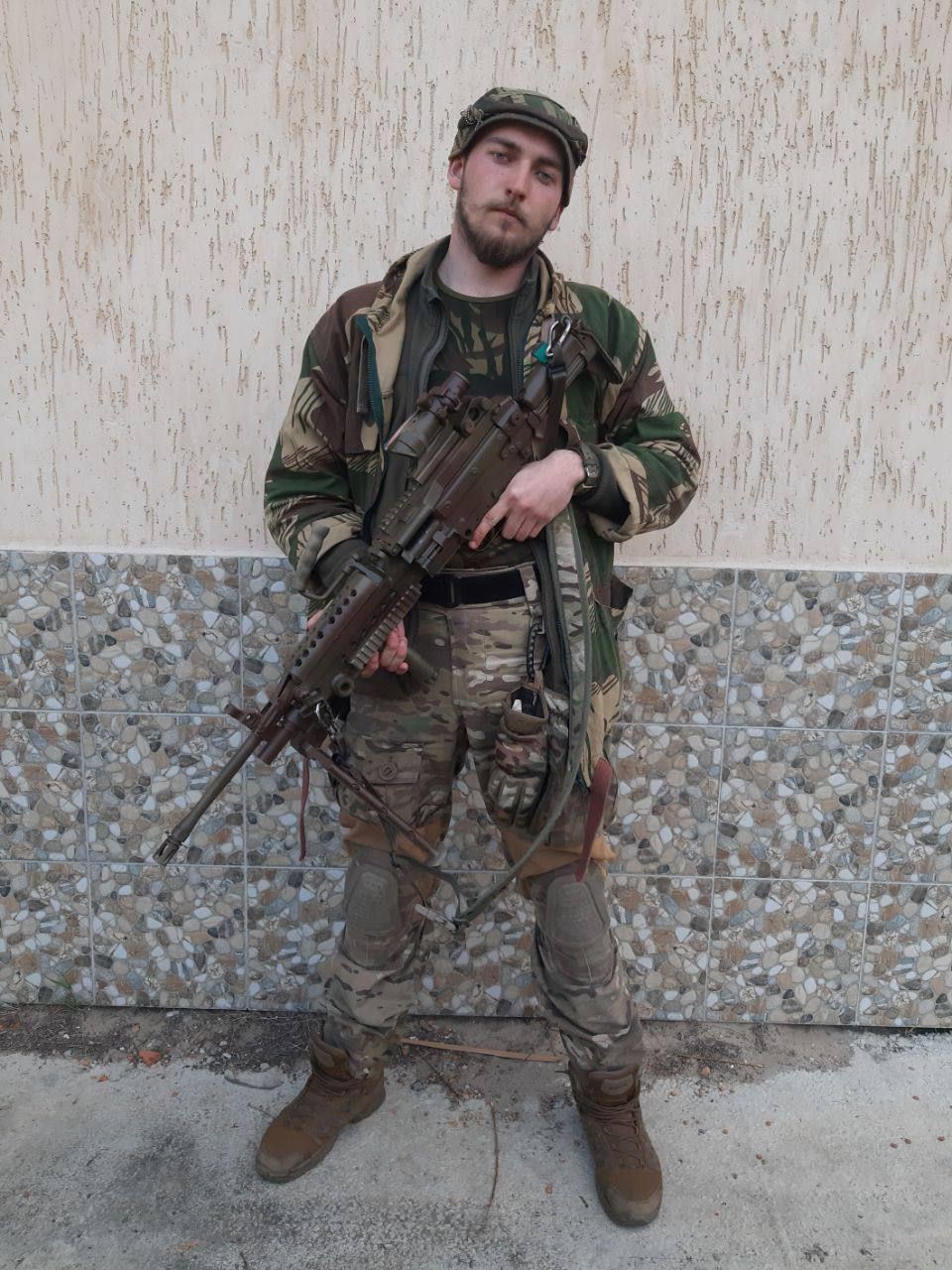 M249 vs PKM
