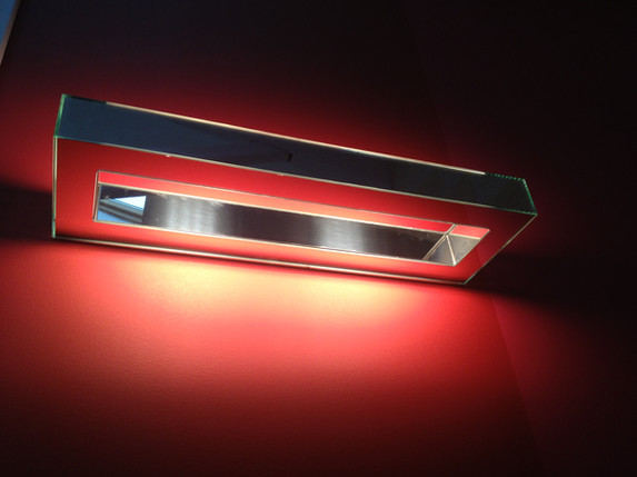 les luminaires en miroir utilisés par une architecte d'intérieur a arcachon
