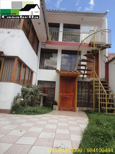 Casa de 300m2 en larapa