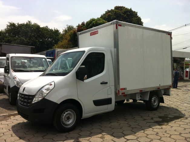 Truckvan realiza a maior venda de baús do ano