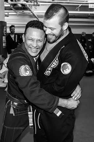 Renzo Gracie and Max McGarr (photo by Alberto Vasari)