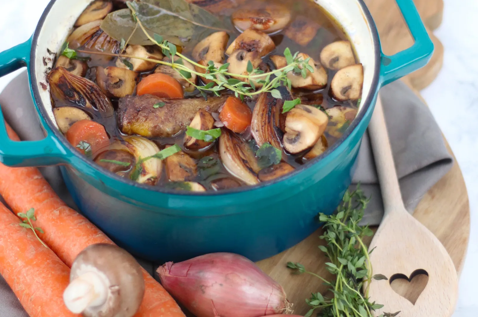 2302-CoqAuVin.webp