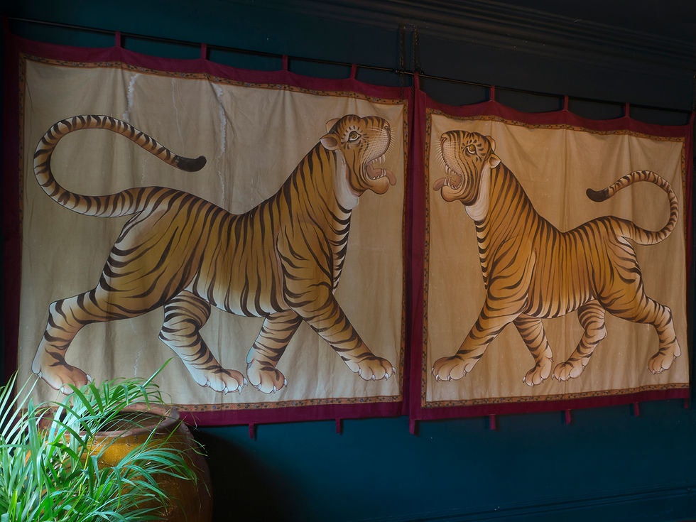 Thumbnail: Huge Indian Tiger wall hangings
