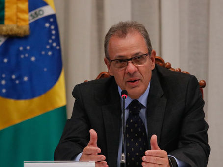 Ministro de Minas e Energia tem resultado positivo para Covid-19