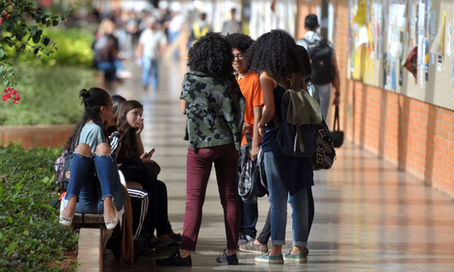 Capes suspende por 90 dias pagamento de dívidas de ex-bolsistas