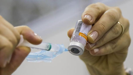 Curitiba amplia vacinação para 30 anos ou mais em grupo de comorbidades