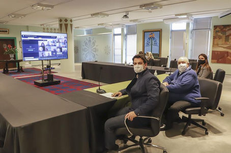 Greca oferece ônibus da capital para reforçar transporte metropolitano