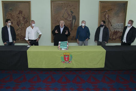 FAS recebe 1.000 cestas básicas doadas pelos supermercados Festval