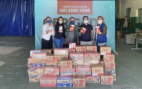 FAS recebe quase 800 caixas de leite de escritório de advocacia