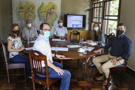 Para banco do BRICS, transporte de Curitiba tem olhos no futuro