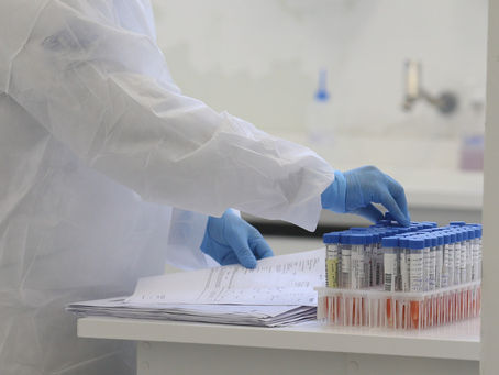 Paraná alcança 17 laboratórios credenciados para testes da Covid-19