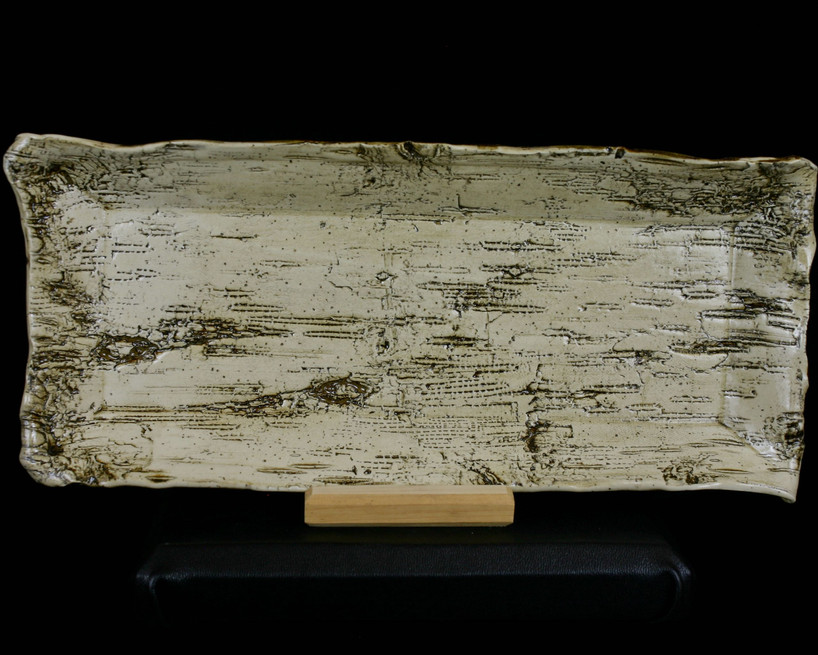 Serving dish in birch bark