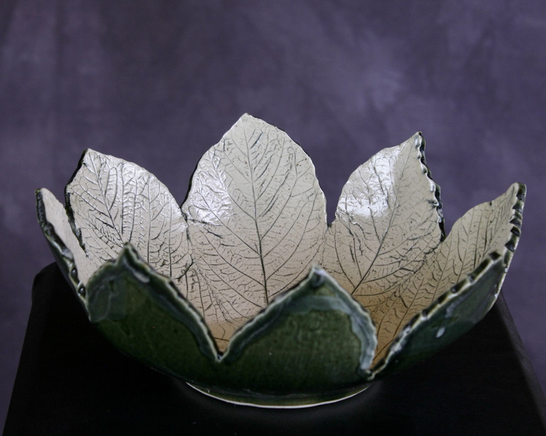 Rogersia leaf bowl