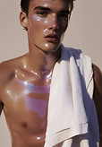 RS_Liquid_Glow_Hero_PNG_300dpi_51_2480x3508.png