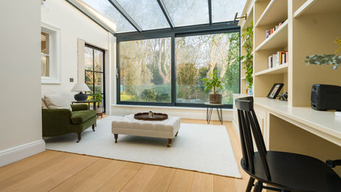 Parkside, Villa, Wimbledon