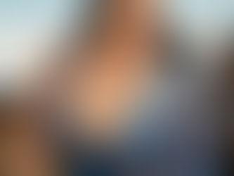 মদ ঢেলে আম্মুর দুধে লাগিয়ে মুখে পুরে আম্মুর দুধ চুষছে