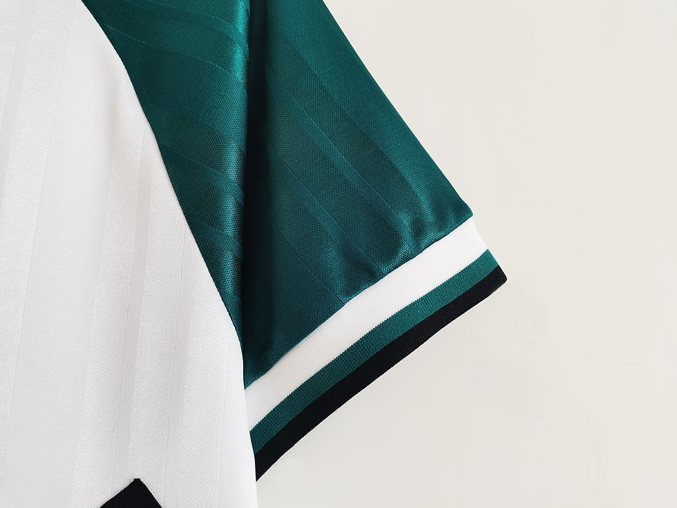 Thumbnail: Liverpool Away 93/95 Classic Jersey