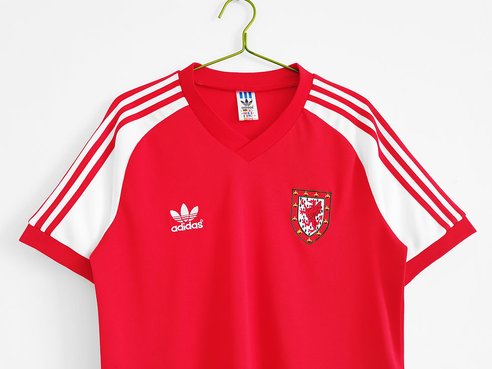 Thumbnail: Wales 1982 Home Classic Jersey