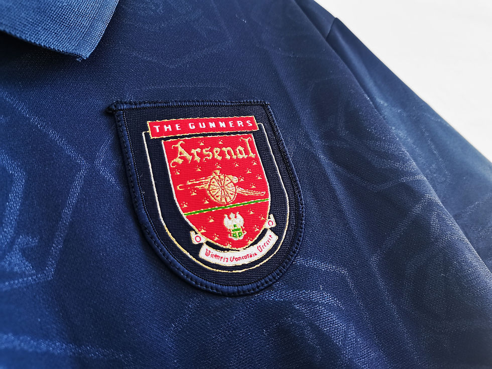 Thumbnail: Arsenal 95/96 Away Classic Jersey