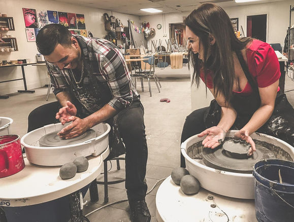 Pottery wheel classes and workshops