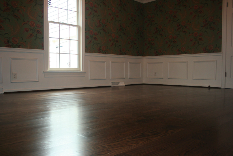 Dining room hardwood floor Refinish