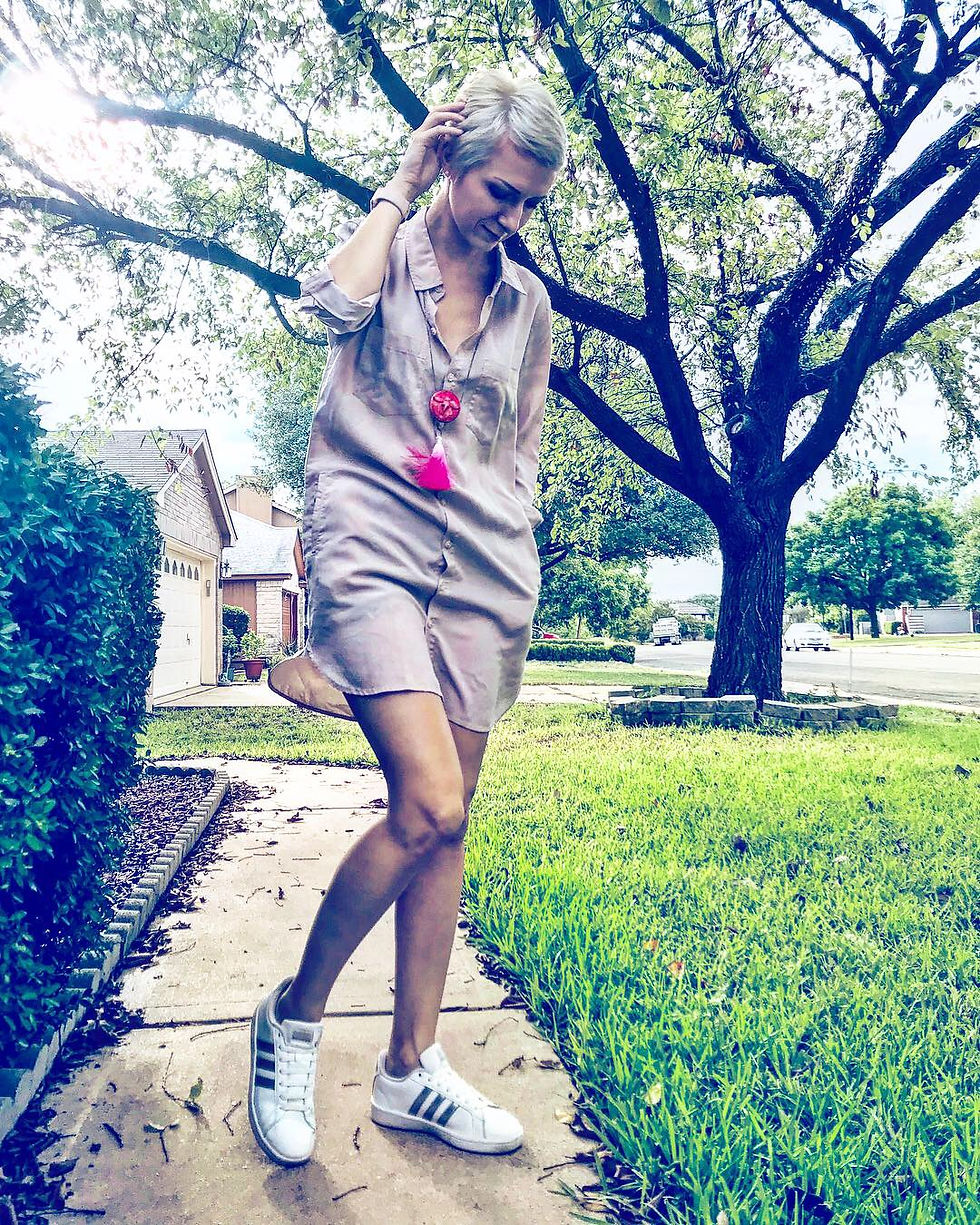 Thumbnail: "Longhorn" Bright pink & Copper long wooden Gradient tassel necklace