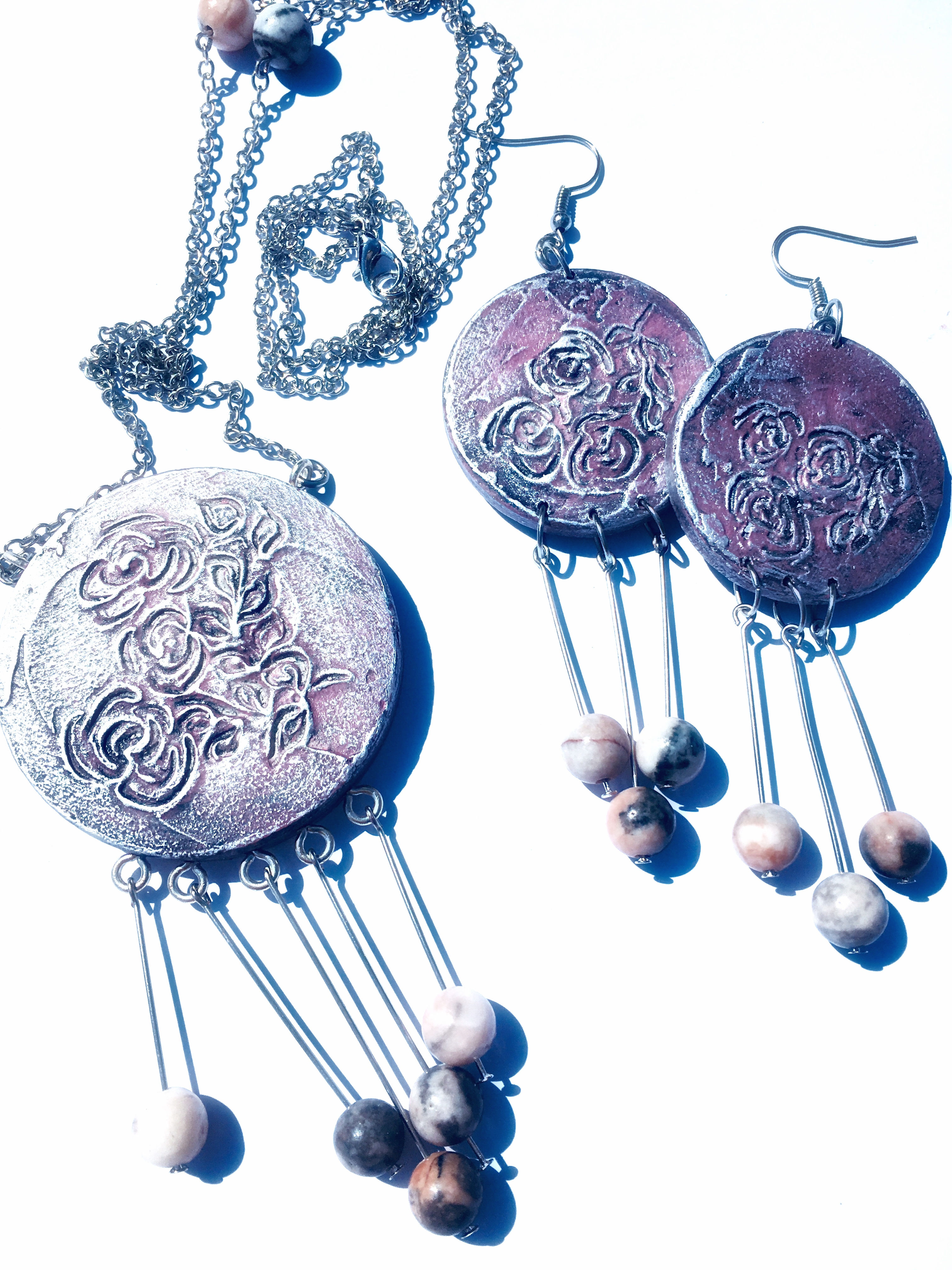 Pale pink & Silver floral wooden set with beads