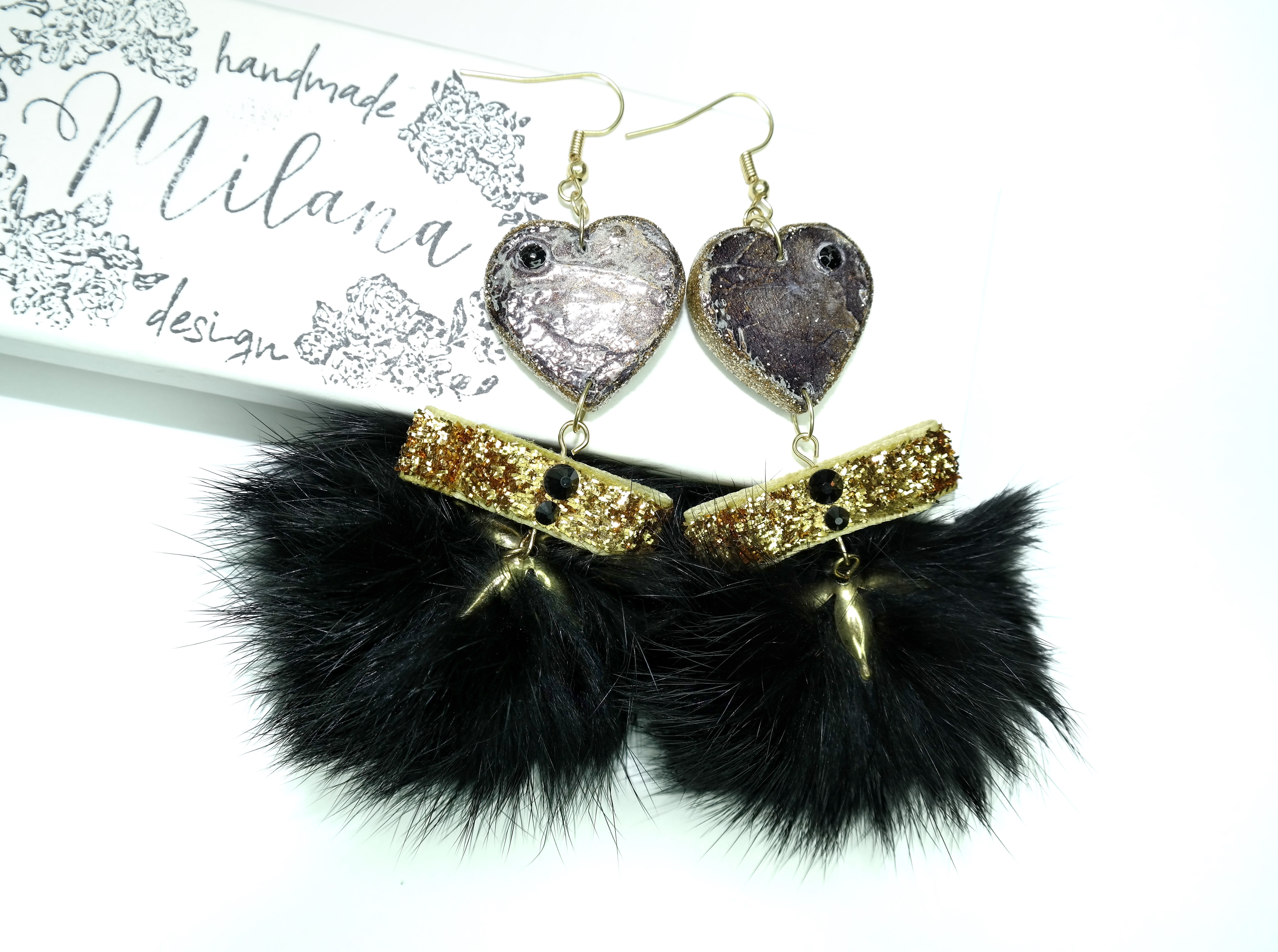 Glamour Swarovski NATURAL Black & Gold wooden earrings with Lapin pom-pom