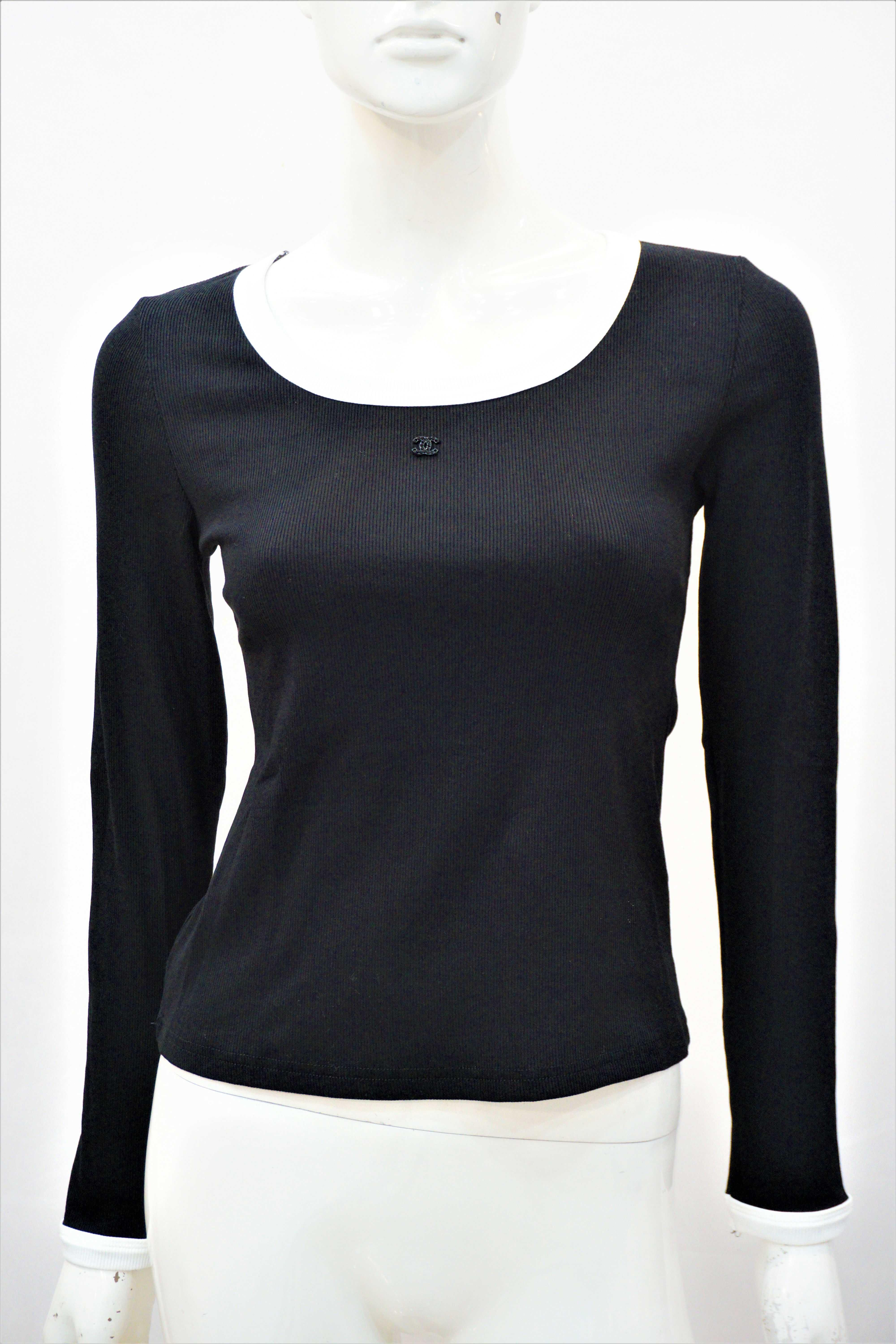 Knitted Pullover