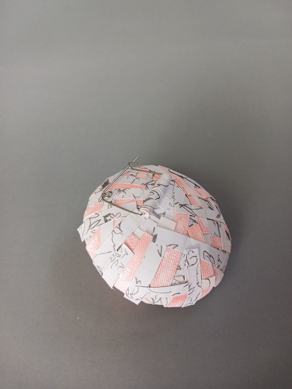 Nesting Anidando BARRERA Andrea Brooch 2 back