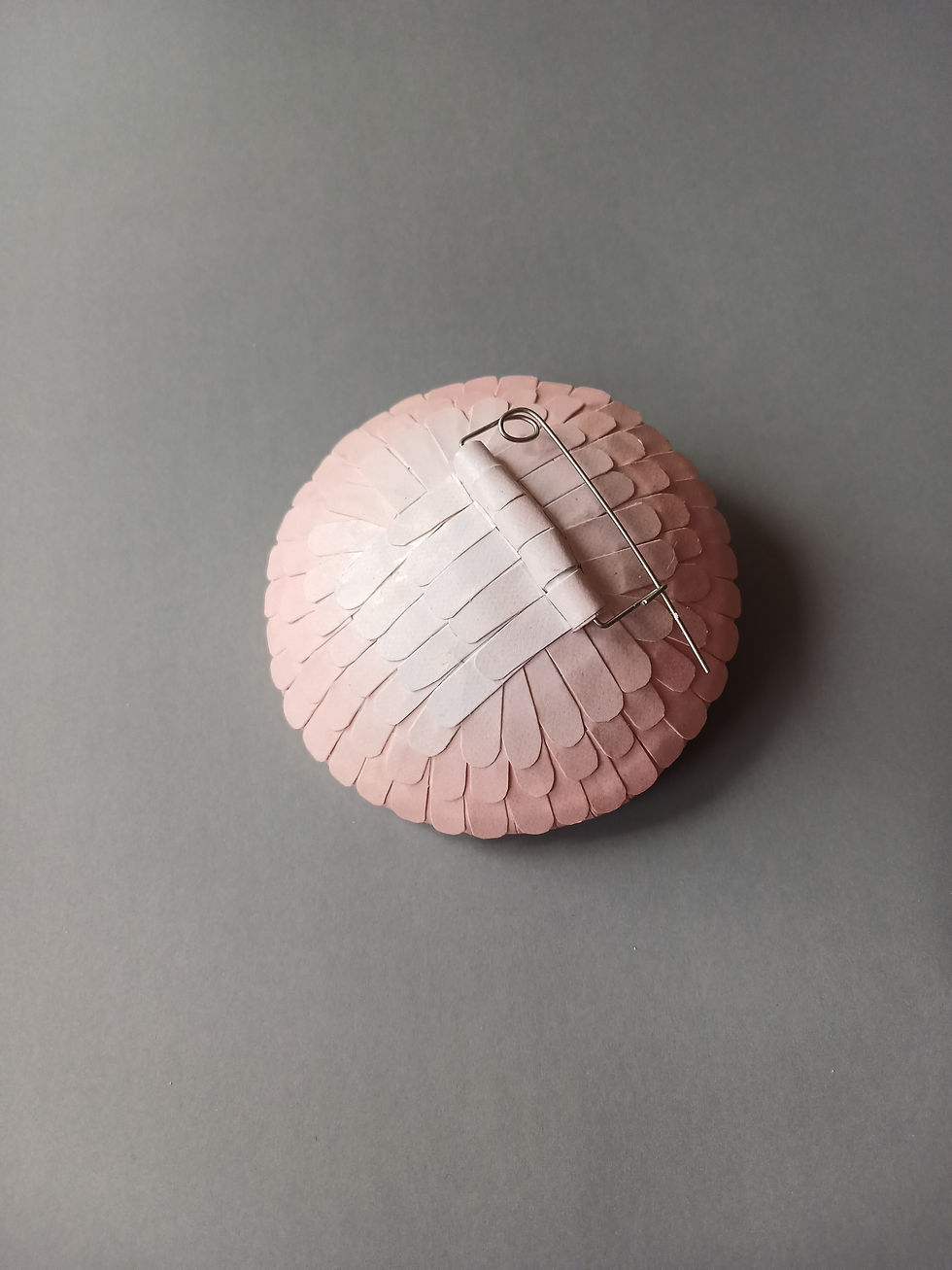 Nesting Anidando BARRERA Andrea Brooch 4 back