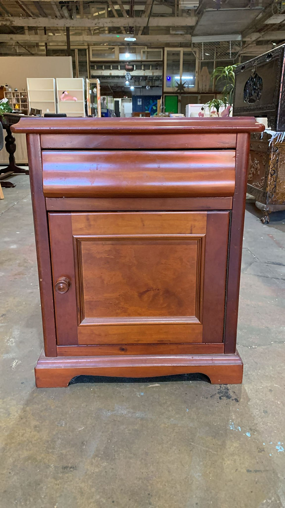 Classic Wooden Bedside Table with Cabinet and Drawer