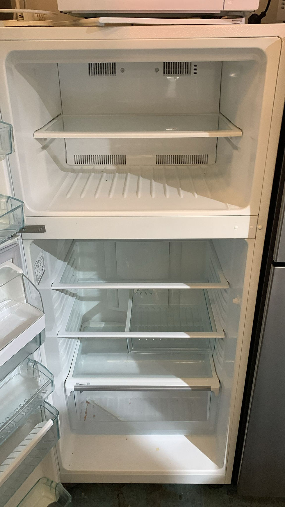 Thumbnail: Westinghouse 420L Top Mount Fridge – Australian Made