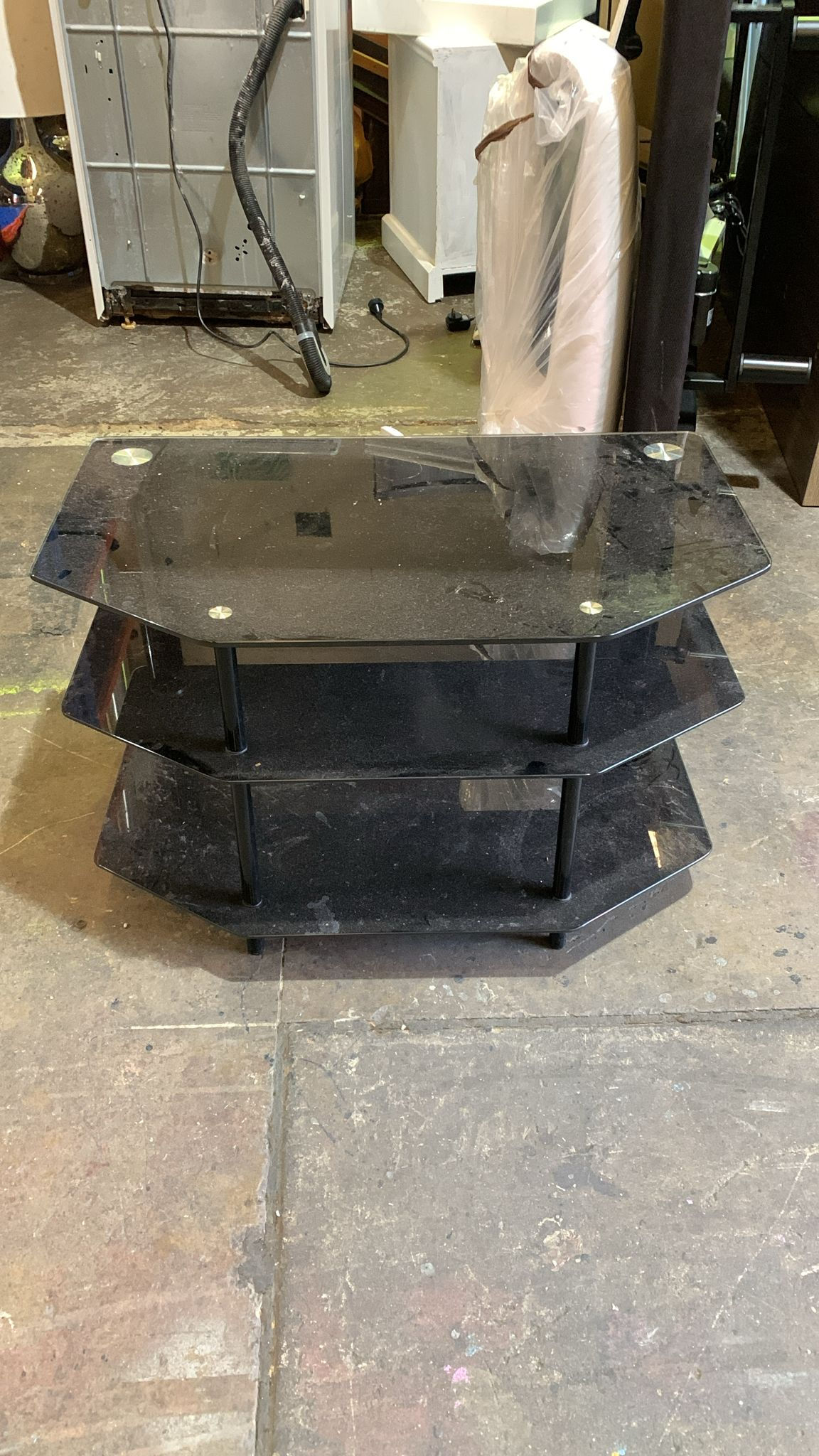 Black Glass TV Stand – 3 Tiers