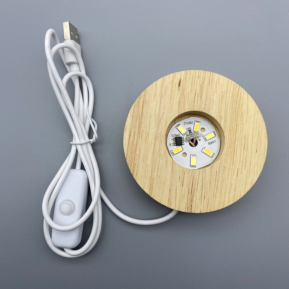 Ronde LED houten lampvoet met epoxy afwerking en USB-aansluiting, geschikt voor 3D-lampen, met wit, warm en 7 kleuren licht i