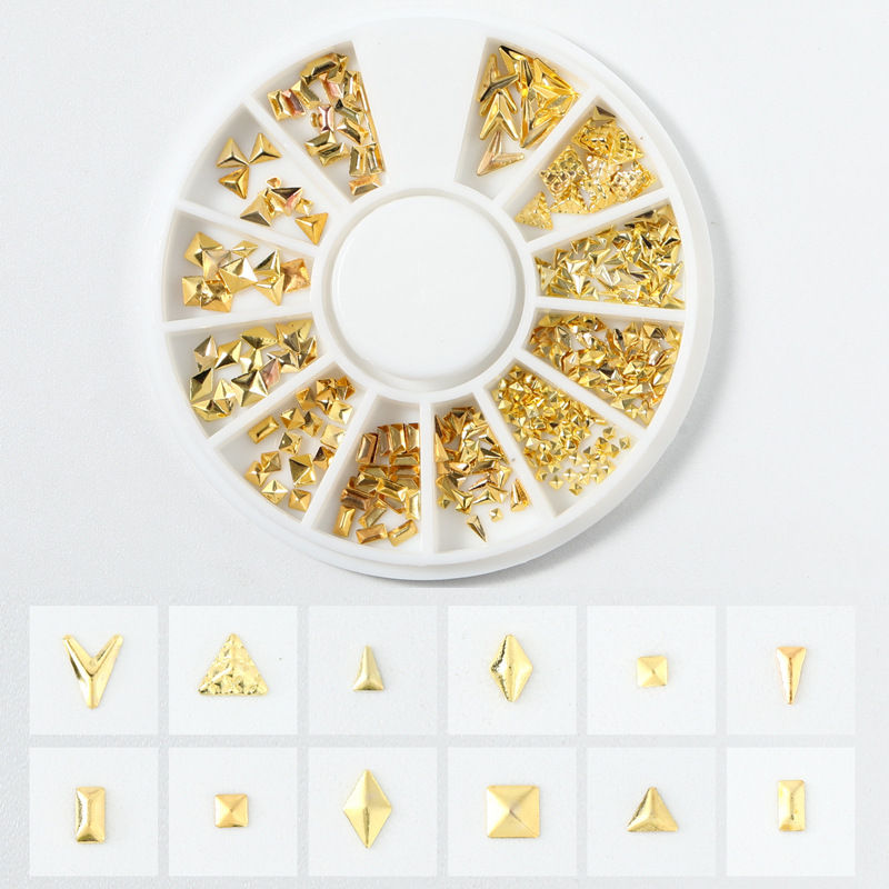 Diverse charms vullers in een overzichtelijke lay-out op een witte achtergrond