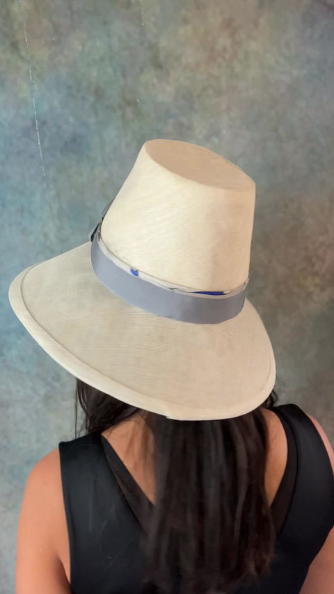 Thumbnail: 60s style sun hat