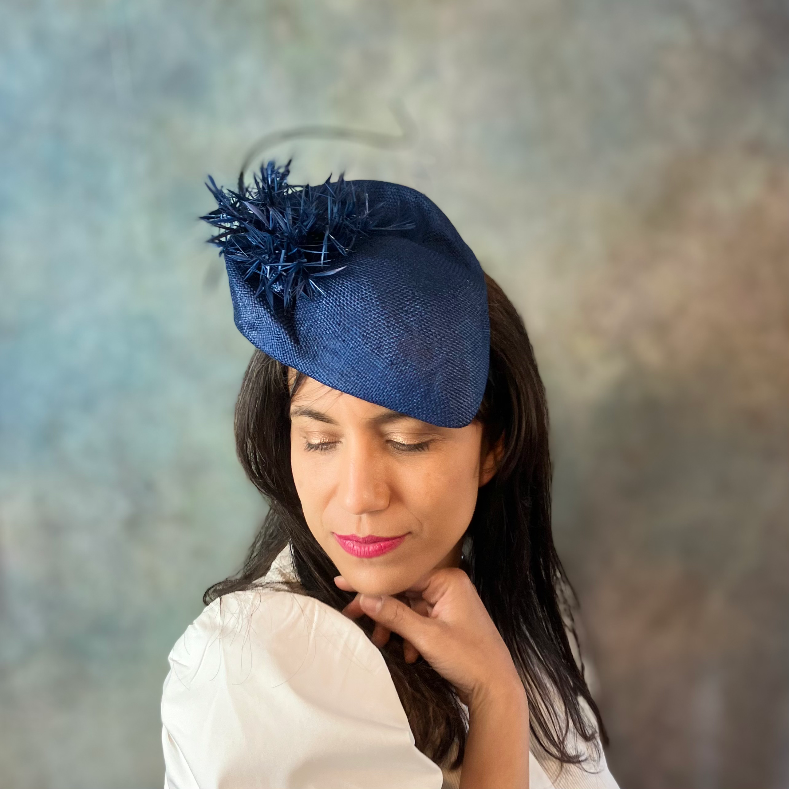 Navy feather pompom percher beret
