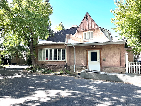 Exterior of Potere Health MD’s new Holladay, Utah clinic offering physician-led medical weight loss with semaglutide and tirzepatide. Serving Millcreek, Cottonwood Heights, Murray, Sugar House, Salt Lake City, and the greater Salt Lake Valley with safe, evidence-based GLP-1/GIP therapy.
