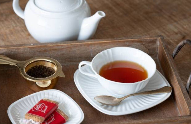 Thumbnail: Tea Strainer