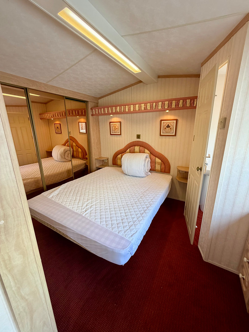 Thumbnail: WILLERBY LYNDHURST 2 BEDROOM , 37x12FT , WINTER PACK 