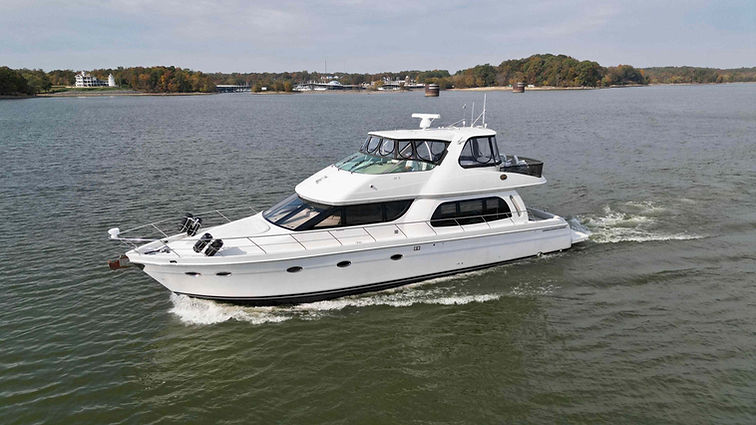 56尺 Carver Yachts