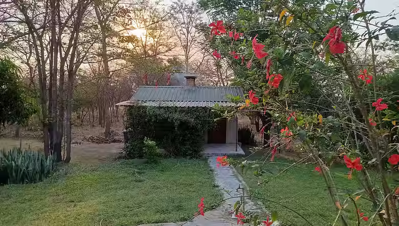 Mikooka Estate