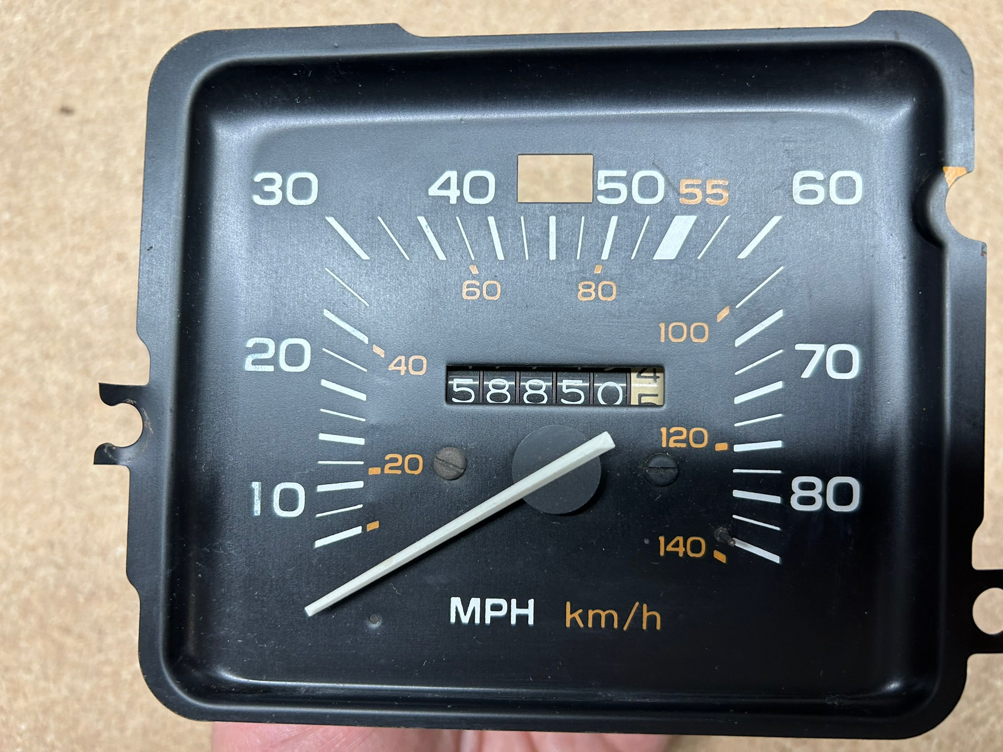 1980-1981 Pontiac Bonneville Catalina Speedometer Head 25024808