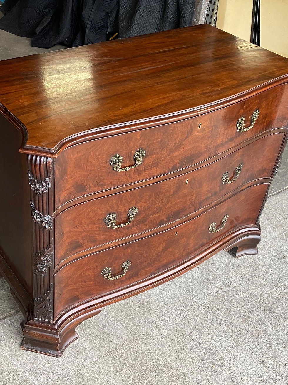 Thumbnail: 19th Century Georgian Serpentine Mahogany 3 Drawer Chest