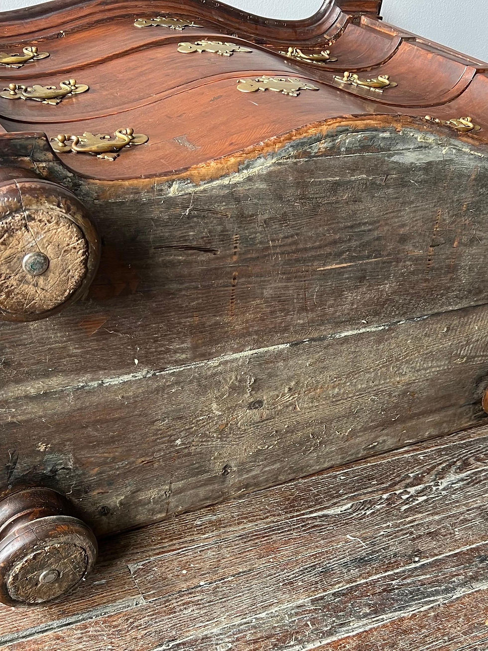 Thumbnail: Early American Serpentine Chest, possibly Southern