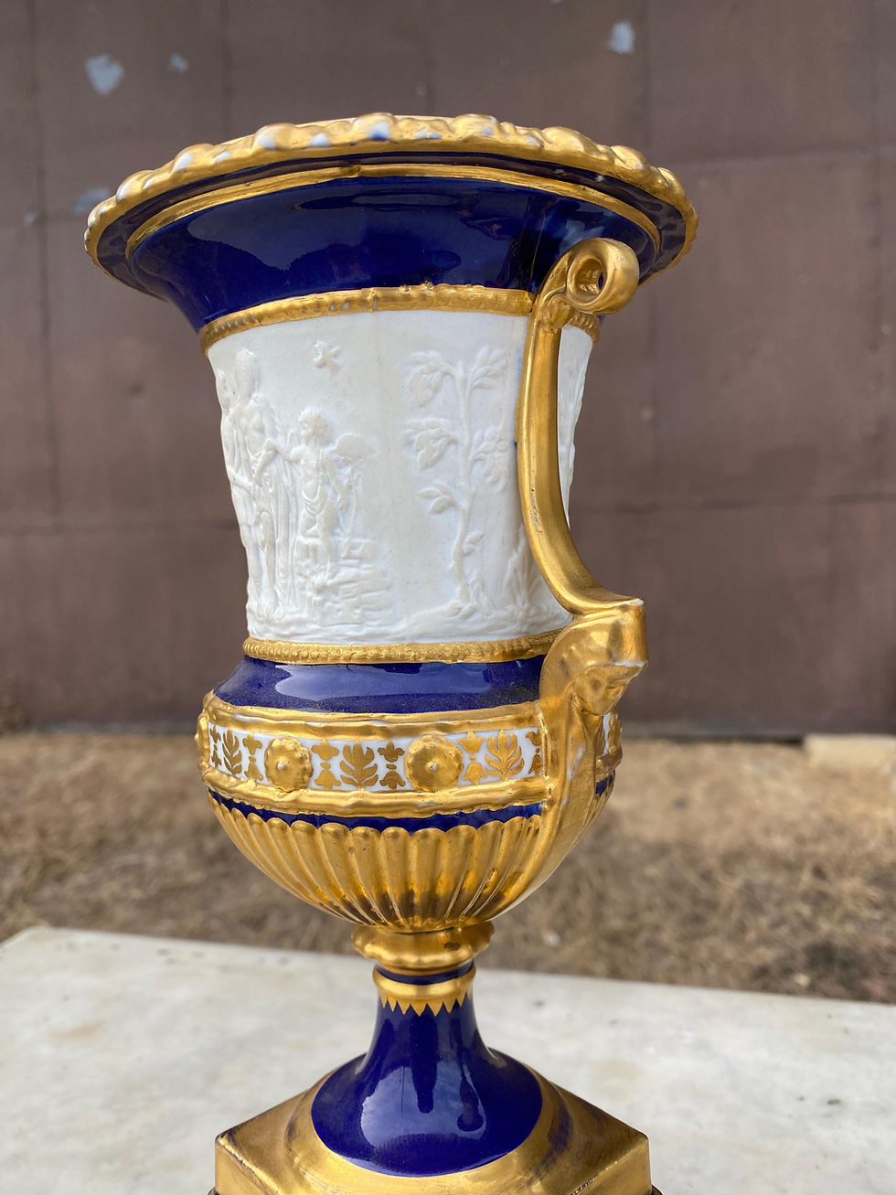 Thumbnail: Pair of 19th Century French Porcelain Urns with Neoclassical Scenes