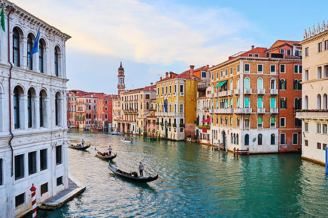HERO_Venice__FloatingCityBuilt_iStock-986940360.jpeg